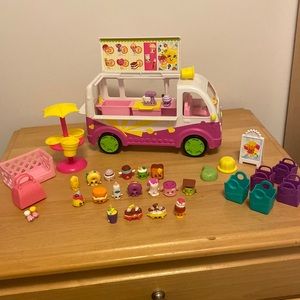 Shopkins ice cream truck and all characters!